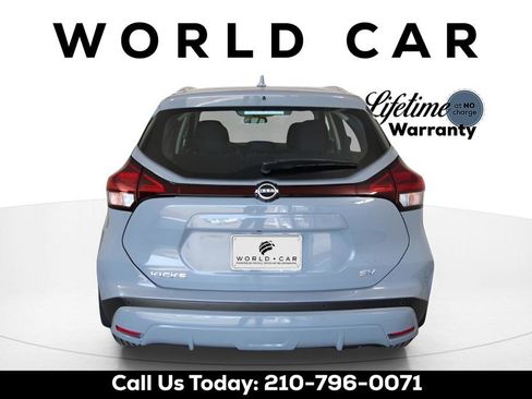 Used 2024 Nissan Kicks SV FWD image 6