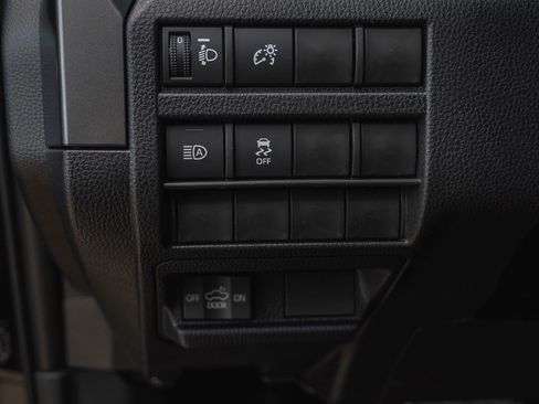 New 2025 Toyota Tacoma TRD Sport image 18