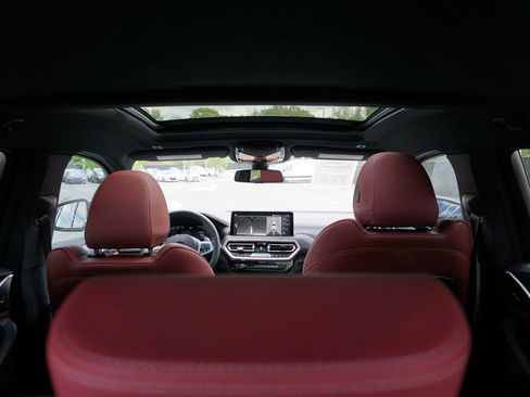 Used 2024 BMW X4 xDrive30i w/ Premium Package AWD/4WD image 19