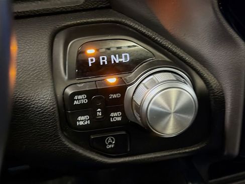 Used 2023 RAM 1500 Laramie AWD/4WD image 19
