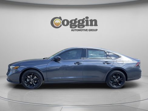 New 2025 Honda Accord SE image 4