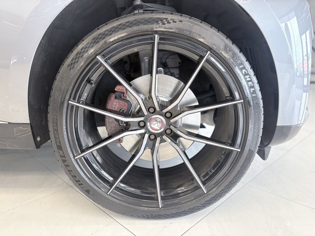 Used 2022 Jaguar F-PACE S AWD/4WD image 33