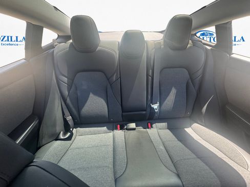 Used 2025 Tesla Model 3 RWD image 12