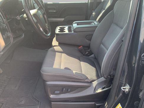 Used 2019 Chevrolet Silverado 2500 LT w/ LT Convenience Package AWD/4WD image 16