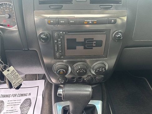 Used 2009 HUMMER H3 Alpha AWD/4WD image 6