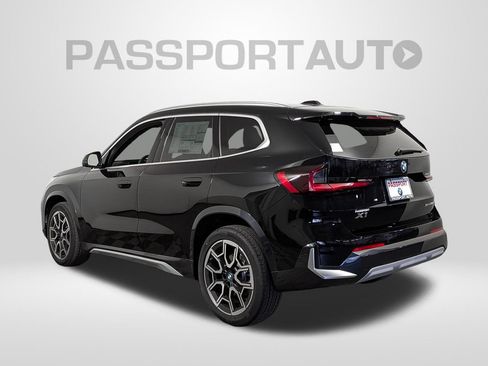 New 2026 BMW X1 xDrive28i w/ Technology Package AWD/4WD image 4