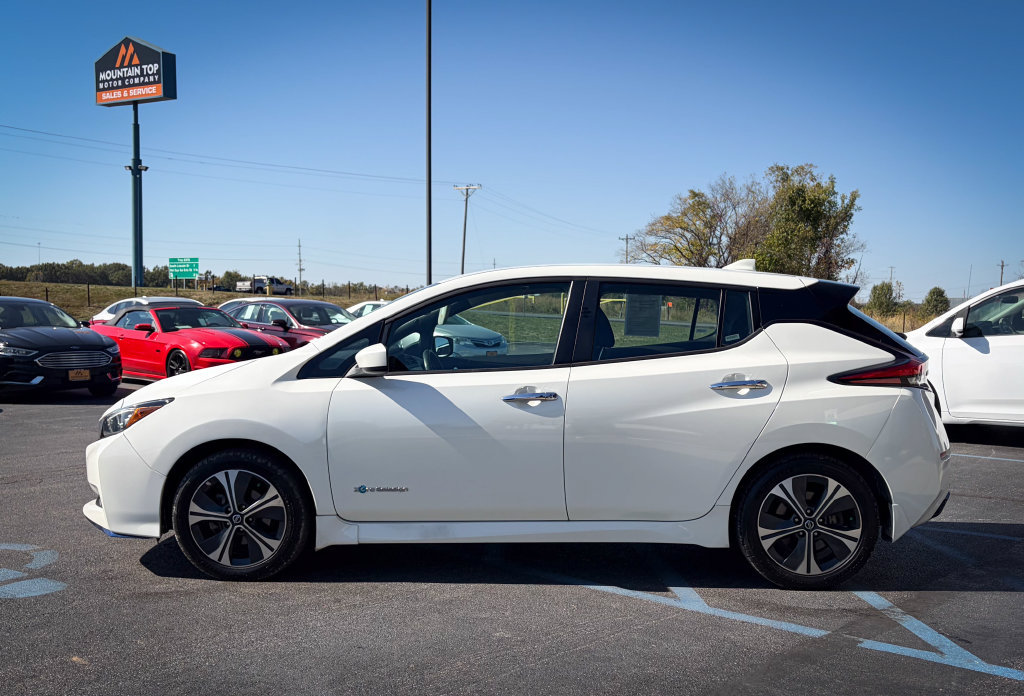 Used 2019 Nissan Leaf SV Plus w/ SV Plus Technology Package FWD image 16