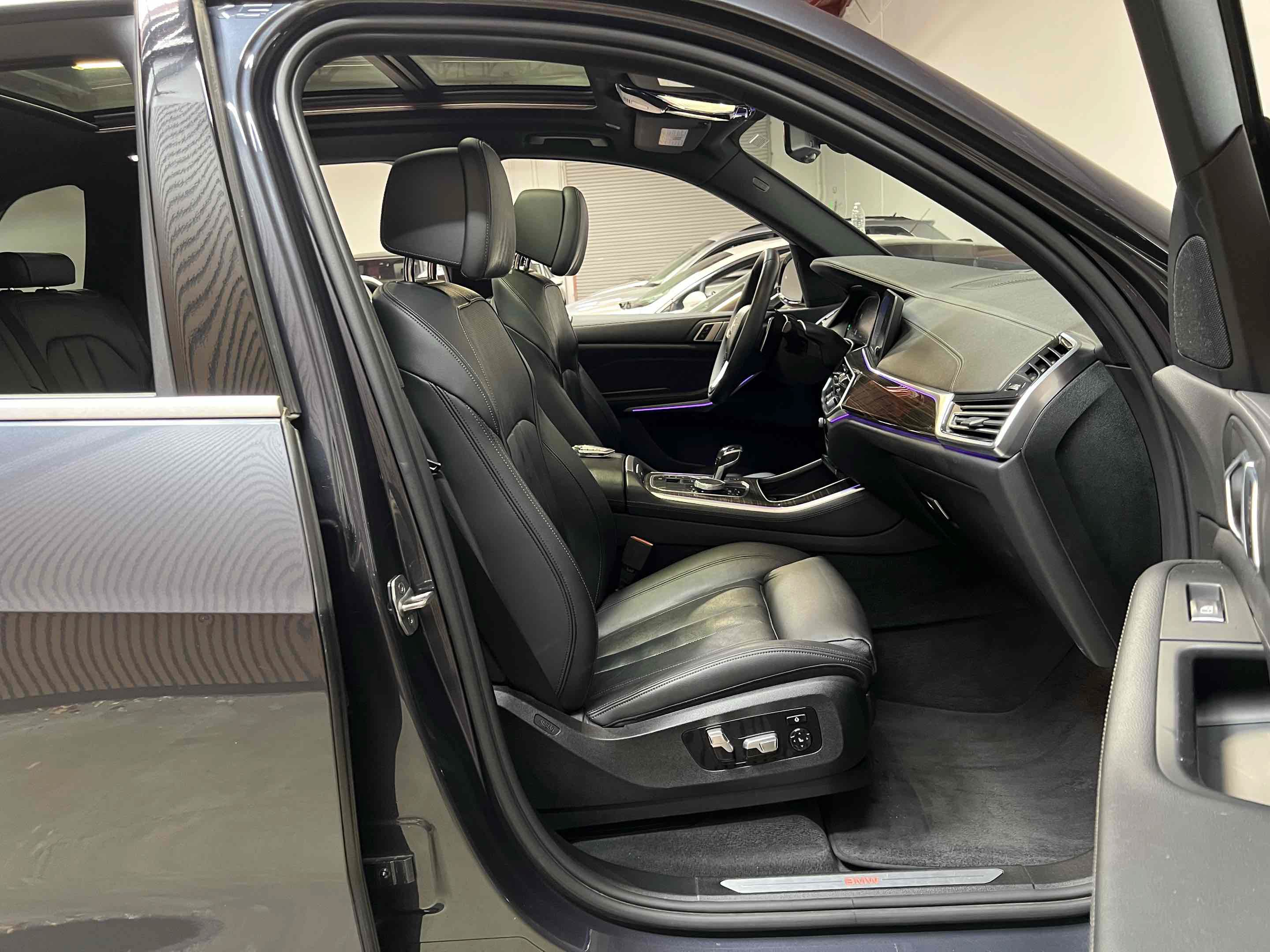 Used 2020 BMW X5 sDrive40i w/ Premium Package RWD image 41