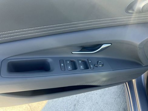 Used 2026 Hyundai Elantra Sport image 14