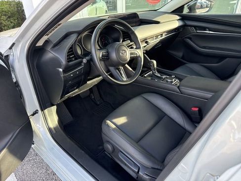 Used 2025 MAZDA MAZDA3 s image 4