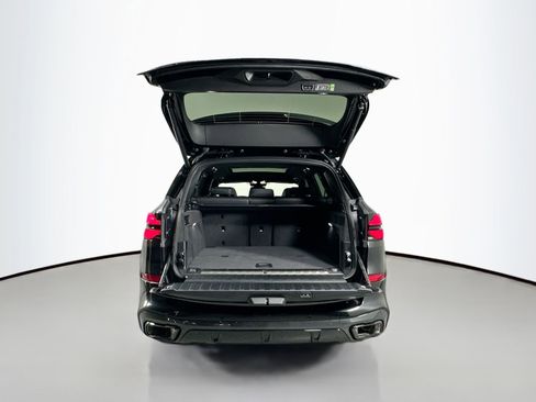 New 2026 BMW X5 xDrive50e w/ Executive Package image 27