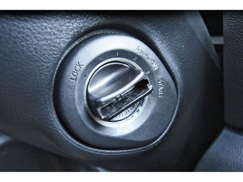 Used 2013 Nissan Rogue SL FWD image 19