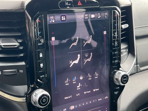 Used 2025 RAM 1500 Laramie image 19