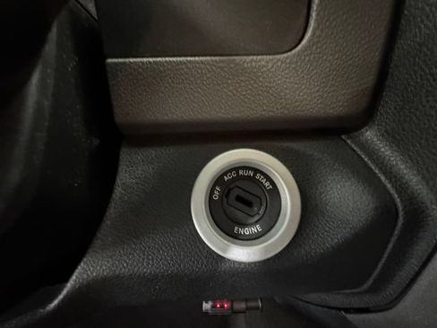 Used 2013 RAM 1500 Express AWD/4WD image 20