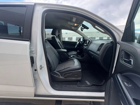 Used 2016 Chevrolet Colorado Z71 AWD/4WD image 12