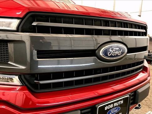 Used 2020 Ford F150 XLT w/ Equipment Group 302A Luxury AWD/4WD image 29
