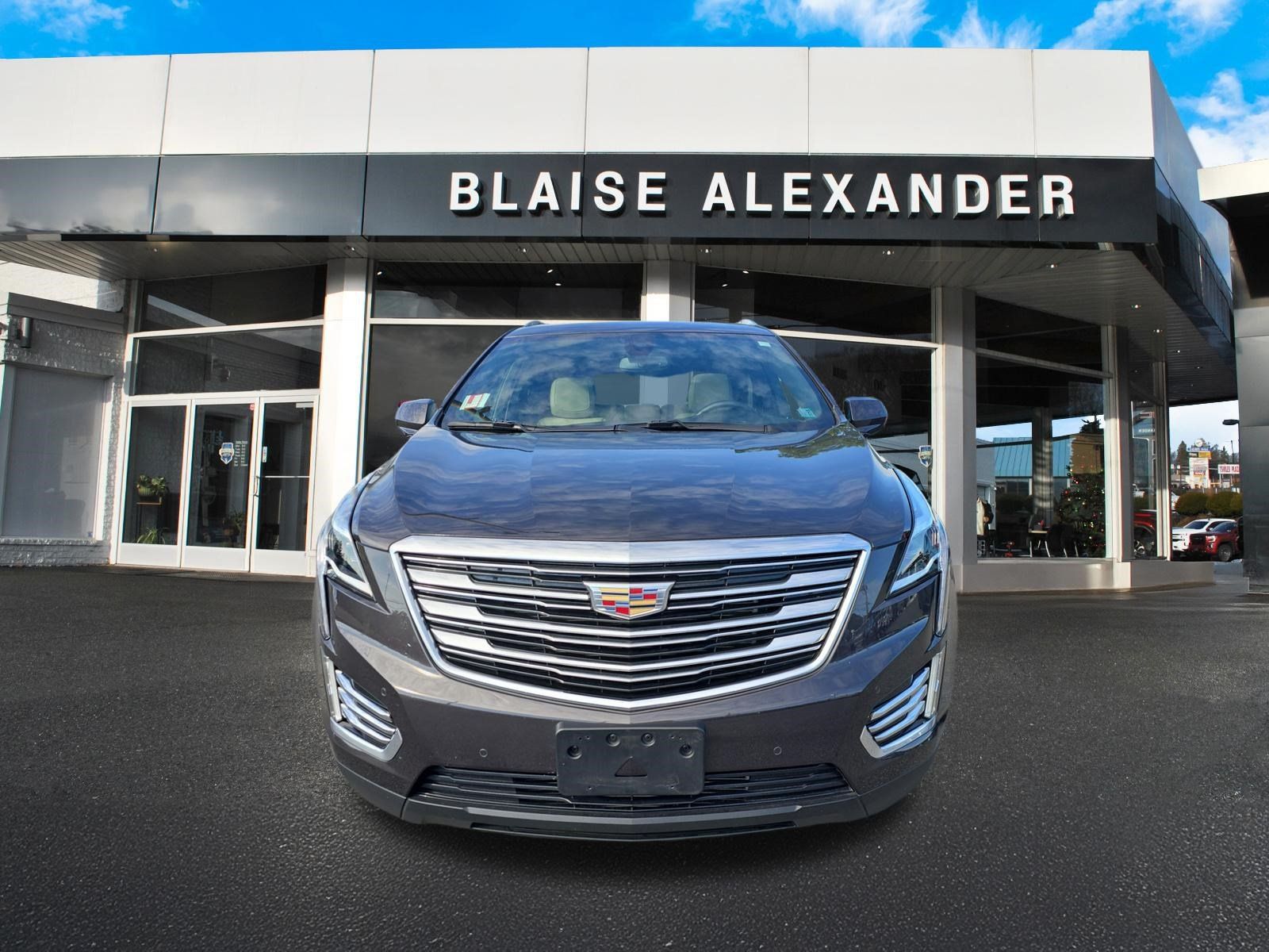 Used 2019 Cadillac XT5 Premium Luxury AWD/4WD image 9