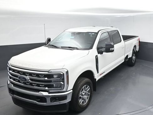 Used 2024 Ford F250 Lariat w/ Lariat Ultimate Package AWD/4WD image 41