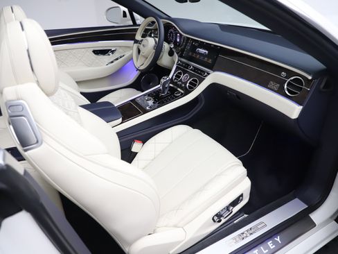 Certified 2020 Bentley Continental GT First Edition image 30
