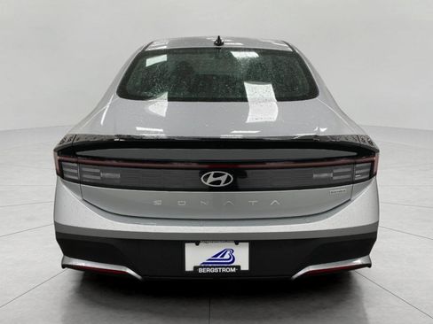 New 2026 Hyundai Sonata Blue image 4