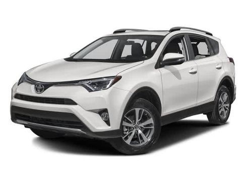 Used 2017 Toyota RAV4 XLE AWD/4WD image 1