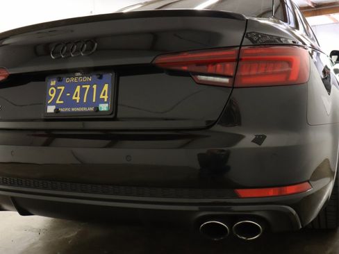 Used 2019 Audi S4 Prestige w/ Prestige Package AWD/4WD image 12
