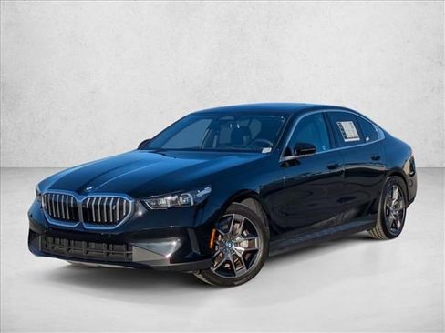 Certified 2024 BMW i5 eDrive40i w/ M Sport Package image 1