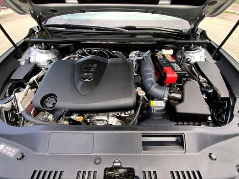 Used 2021 Toyota Avalon Touring FWD image 32
