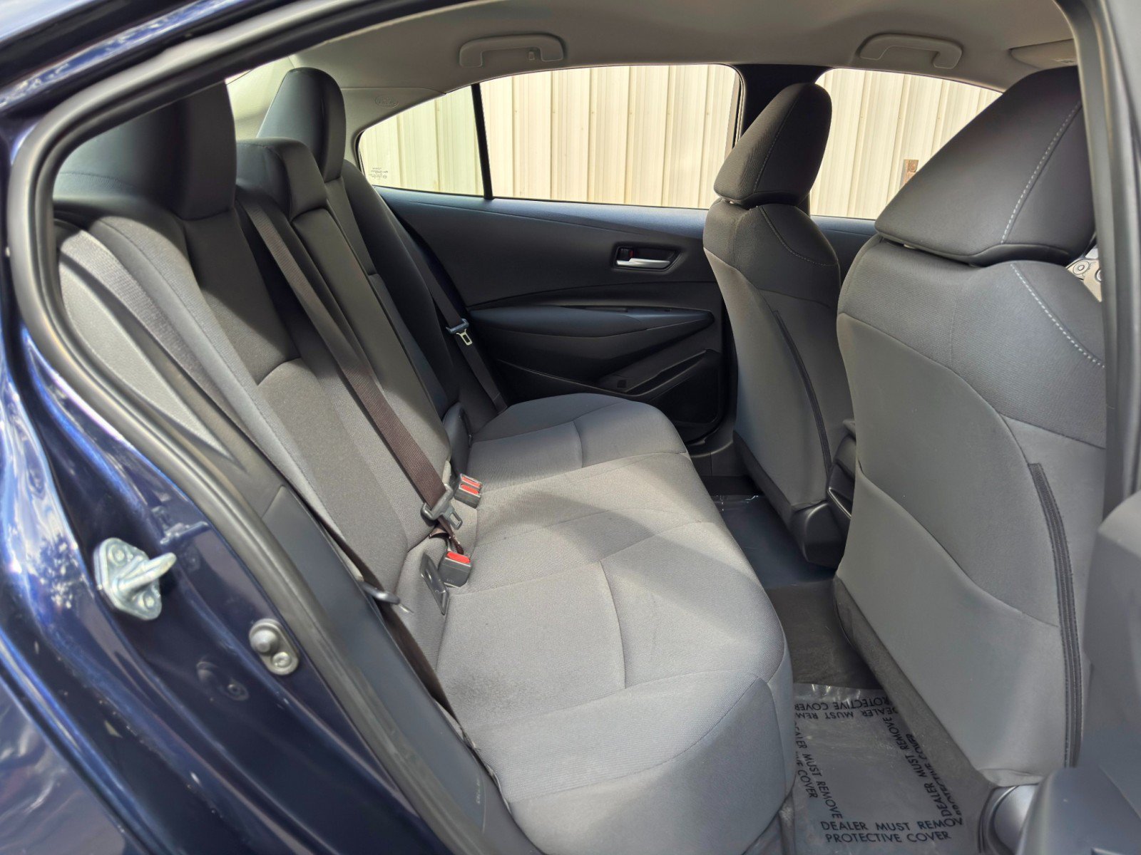Used 2021 Toyota Corolla LE FWD image 32