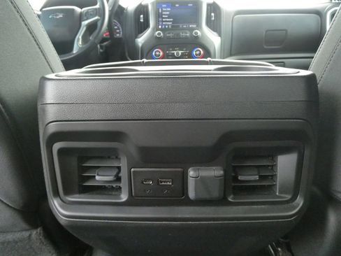 Certified 2022 Chevrolet Silverado 1500 RST AWD/4WD image 21