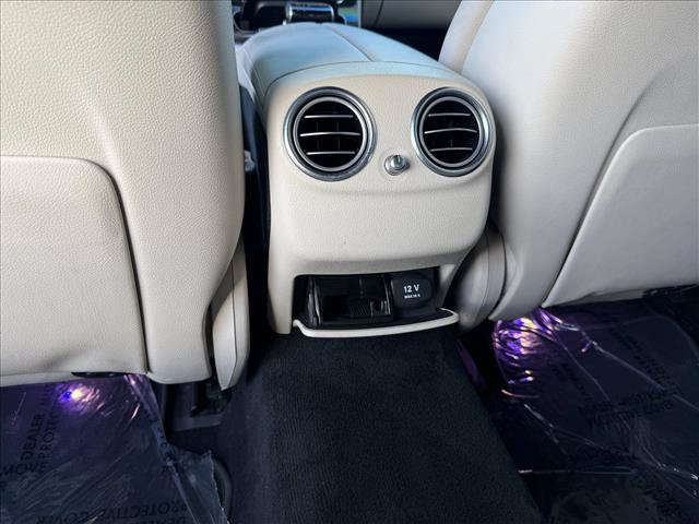 Used 2017 Mercedes-Benz E 300 image 25