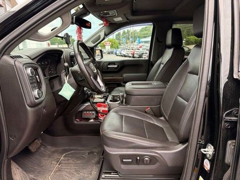 Used 2021 GMC Sierra 1500 SLT w/ SLT Premium Plus Package AWD/4WD image 5