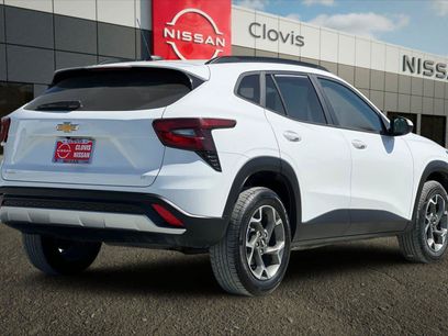 Used 2025 Chevrolet Trax LT