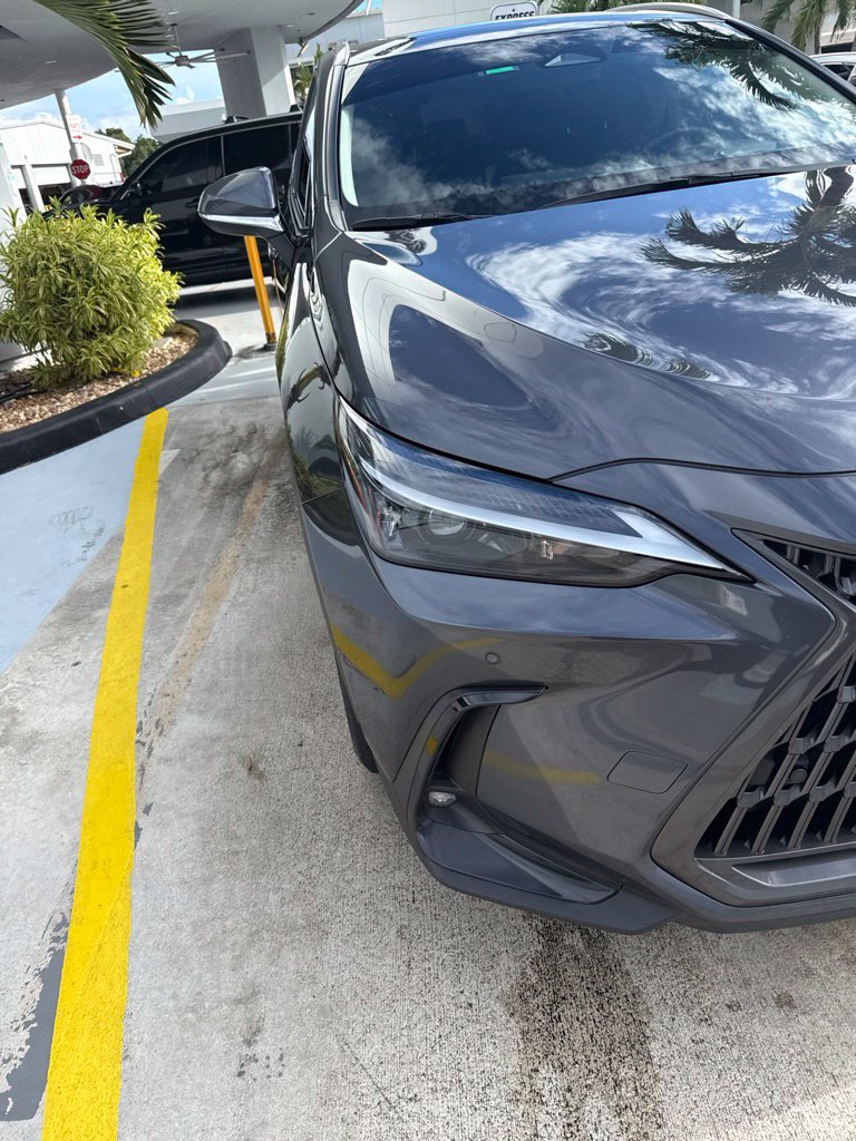 Used 2025 Lexus NX 350h AWD w/ Accessory Package (Z2) image 7