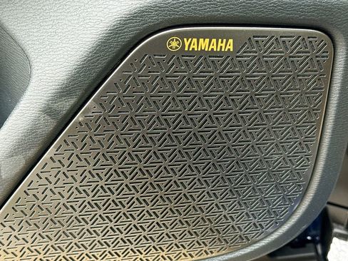 New 2026 Mitsubishi Outlander SE image 19