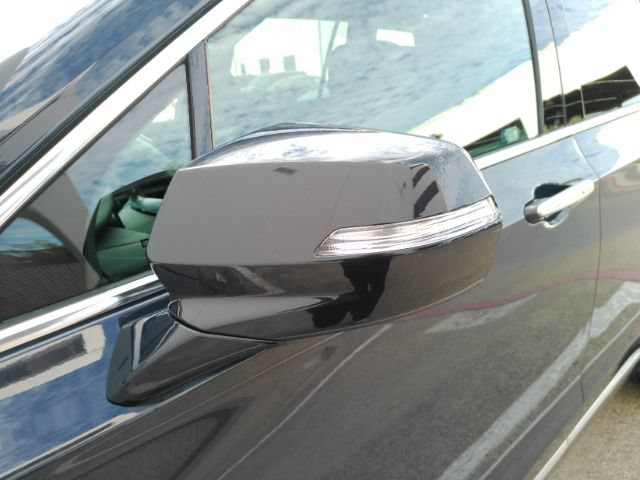 Used 2024 Cadillac XT6 Luxury w/ LPO, Floor Liner Package AWD/4WD image 15