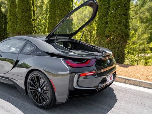 Used 2020 BMW i8 Coupe AWD/4WD image 26