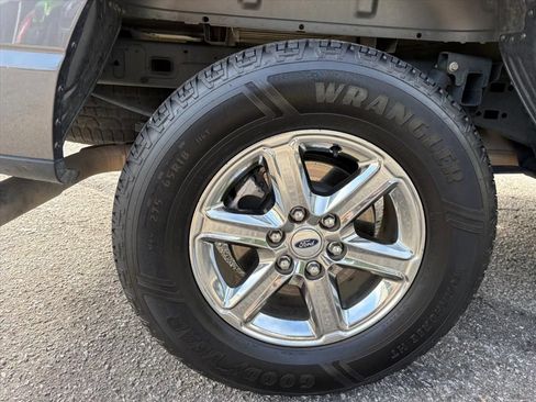 Used 2025 Ford F150 XLT w/ Equipment Group 301A Standard AWD/4WD image 26