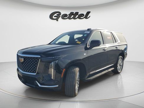 Used 2025 Cadillac Escalade Premium Luxury AWD/4WD image 1