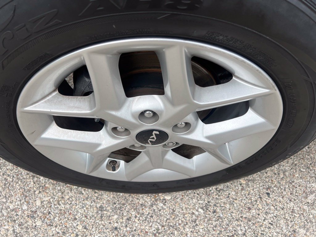 Certified 2023 Kia Soul S FWD image 39