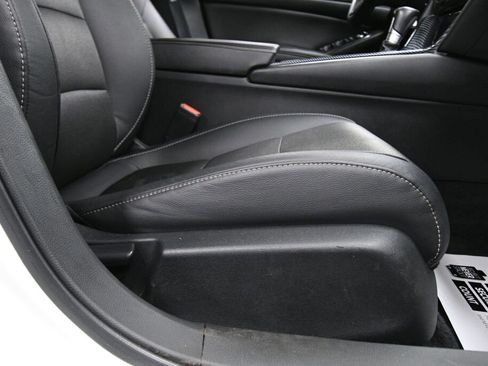 Used 2019 Honda Accord Sport image 26