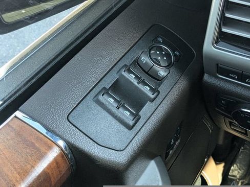 Used 2019 Ford F150 King Ranch w/ Equipment Group 601A Luxury AWD/4WD image 16