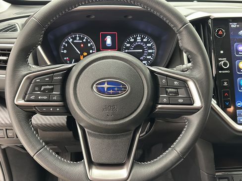 Used 2023 Subaru Ascent Premium w/ Convenience Package AWD/4WD image 15