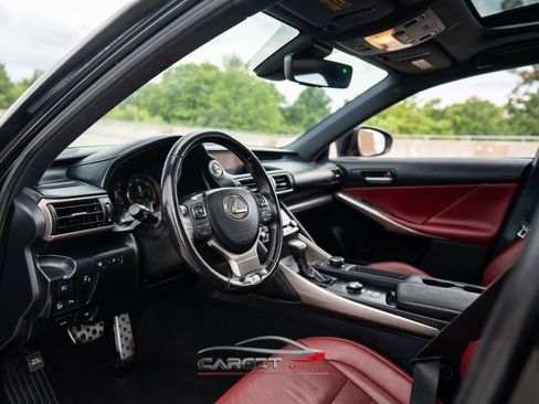 Used 2018 Lexus IS 300 F Sport w/ F Sport Package image 10