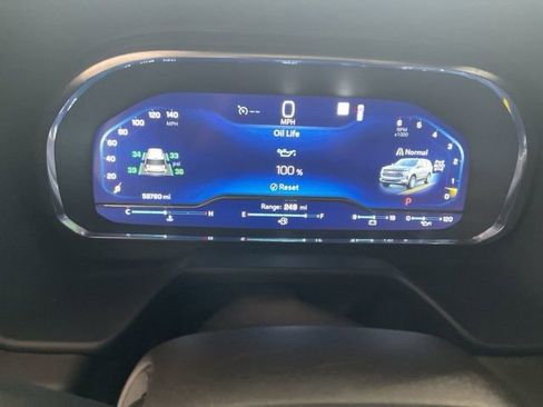 Used 2022 Chevrolet Tahoe LT w/ Luxury Package image 10