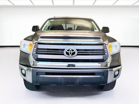 Used 2014 Toyota Tundra SR5 RWD image 2