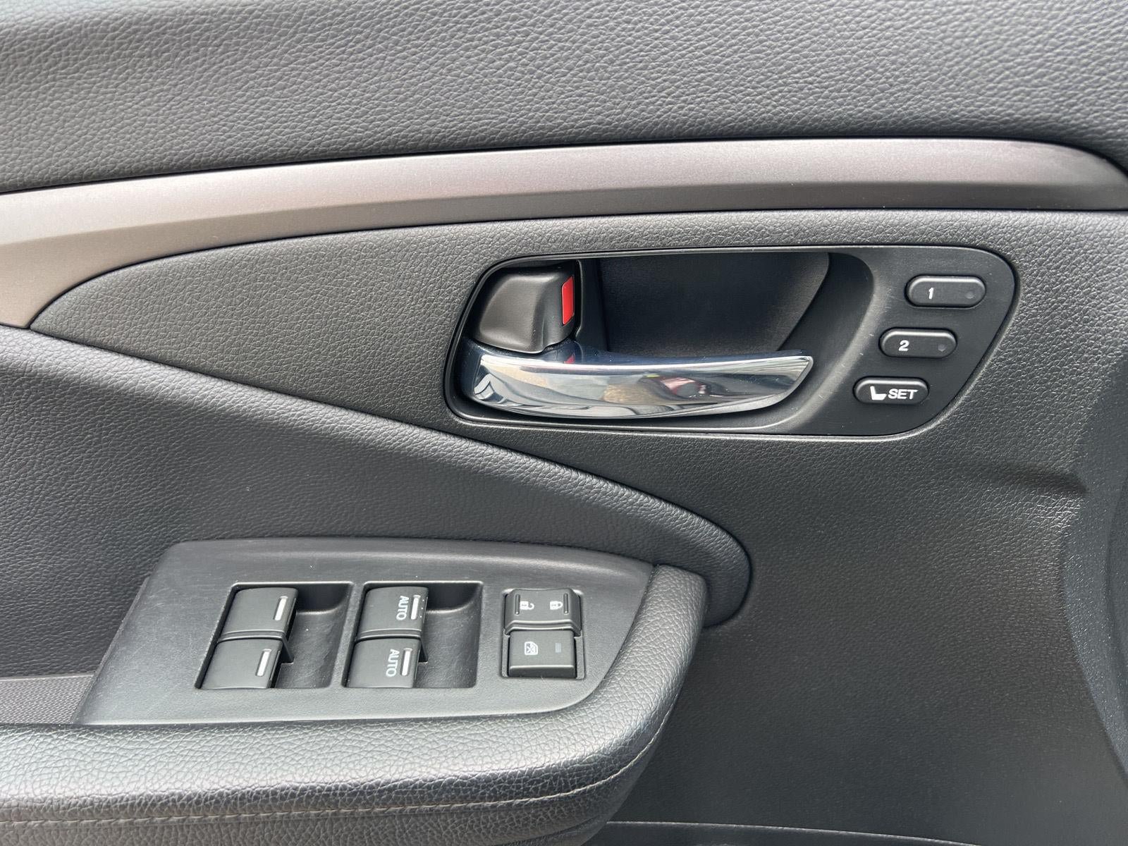 Used 2021 Honda Passport EX-L image 17