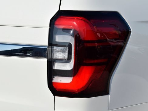 Used 2024 Ford Expedition King Ranch AWD/4WD image 21