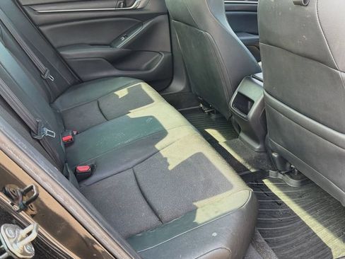 Used 2019 Honda Accord Sport image 28