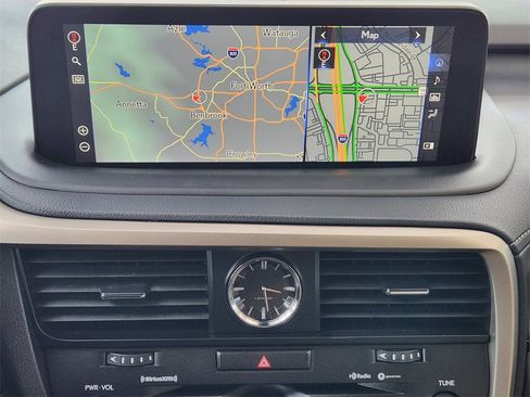 Used 2022 Lexus RX 350L Luxury image 16